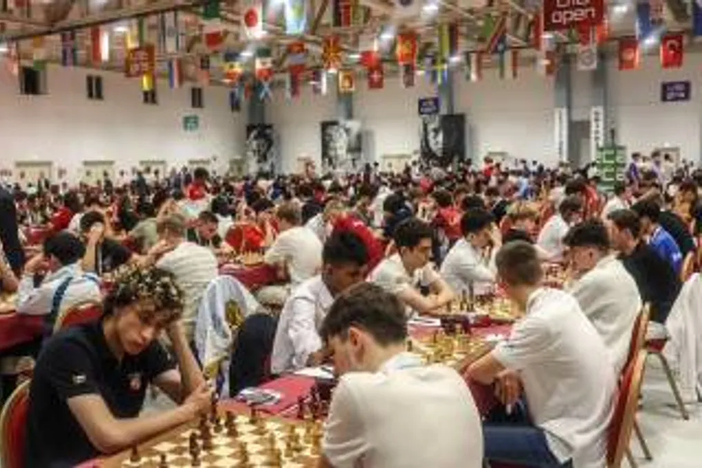 Молодые шахматисты участвуют в чемпионате мира FIDE World Youth Chess Championship 2026 в Италии