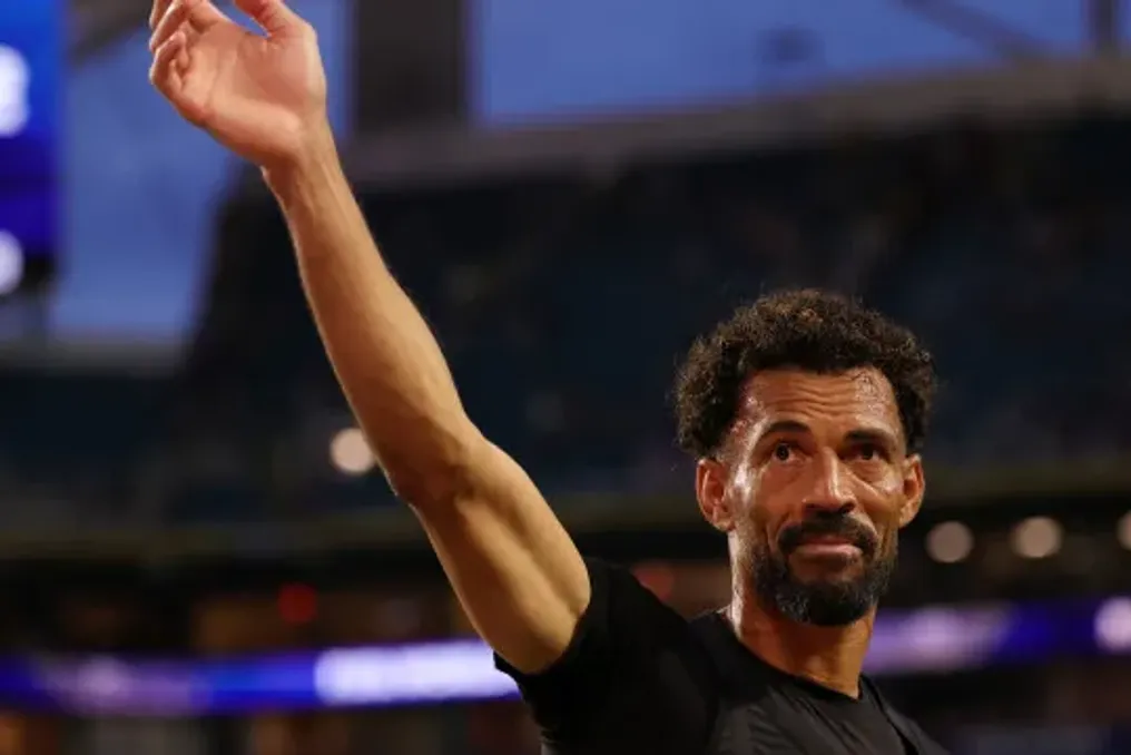 Nova espécie de molusco é nomeada em homenagem ao goleiro cabo-verdiano Vozinha