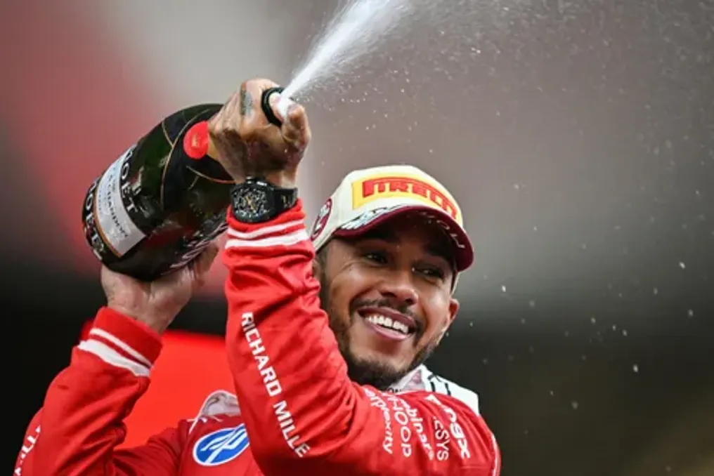 Lewis Hamilton aims for second place in the championship after the Silverstone sprint race