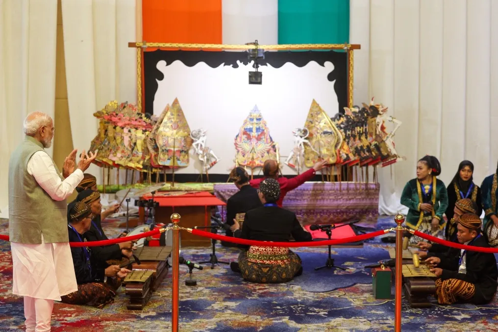 Narendra Modi Jakartaga keldi; Hindiston madaniyati Ramayana danoqdan Buddagacha ko'rsatildi