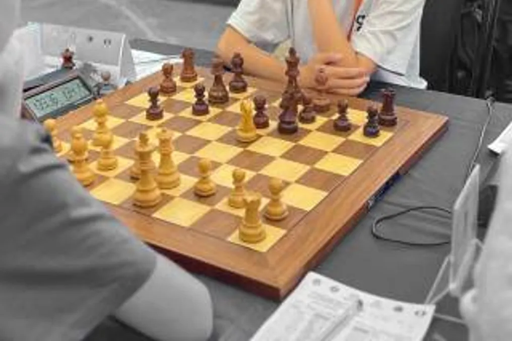 Jovem xadrezista torna-se vencedor do Campeonato da Ásia Central e Setentrional de Xadrez de 2026