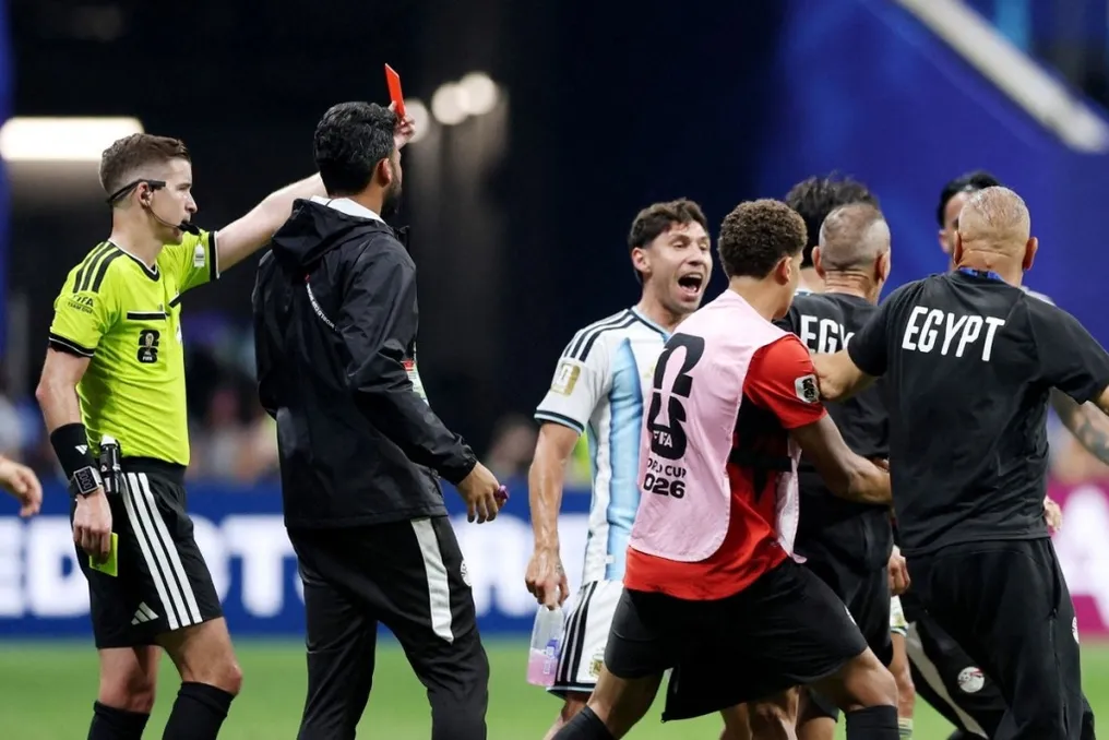 Egito acusa a FIFA de corrupção e parcialidade após derrota para a Argentina na Copa do Mundo