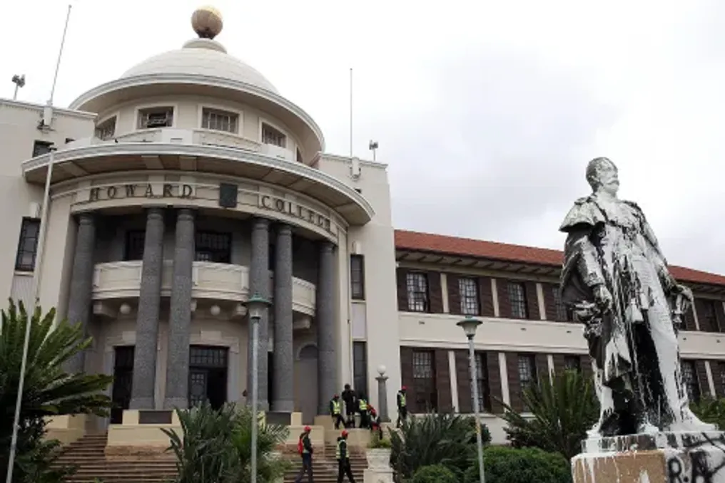 UKZN agendará novas provas para estudantes de direito após vazamento de materiais
