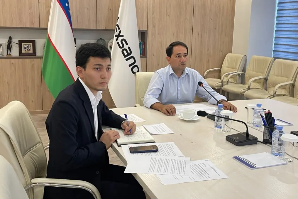 JAZ e Banner Batterien discutem colaboração na produção de baterias automotivas no Uzbequistão