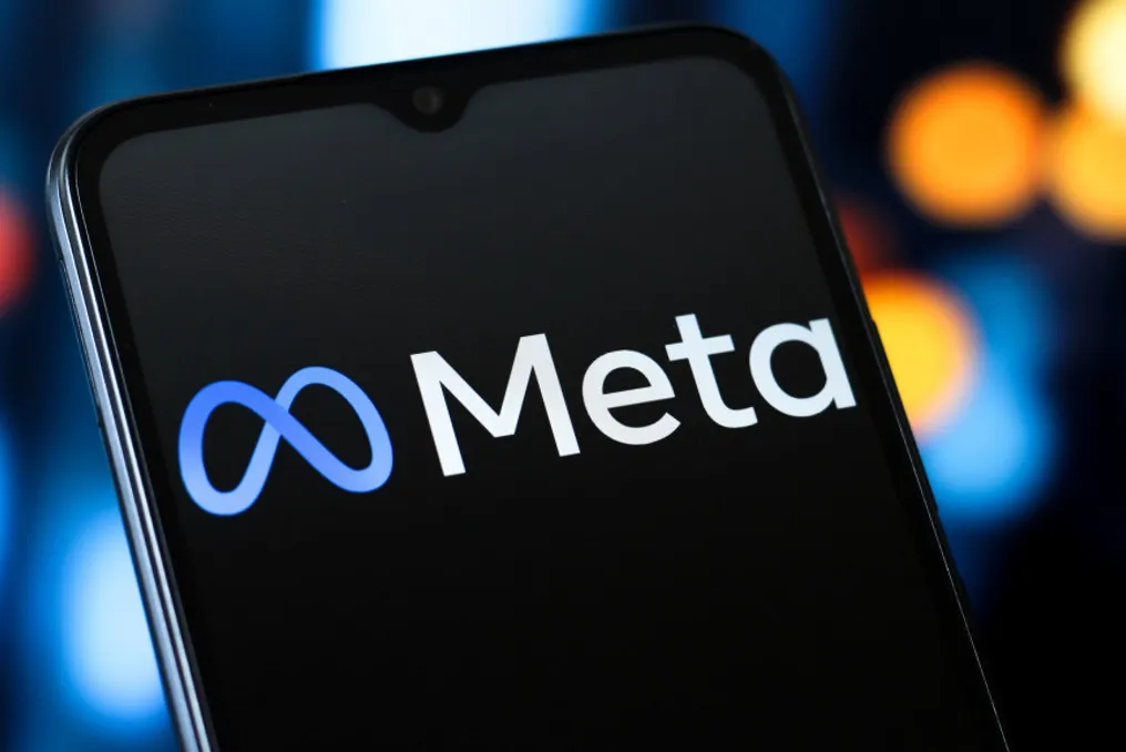 Meta desenvolve protótipo de óculos inteligentes com gravação contínua e recursos de IA