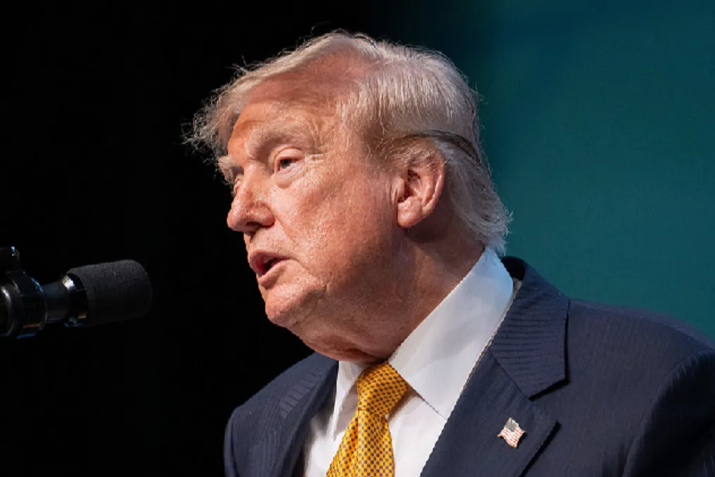 Administração Trump inicia investigação de suposto fraude de vistos H-1B