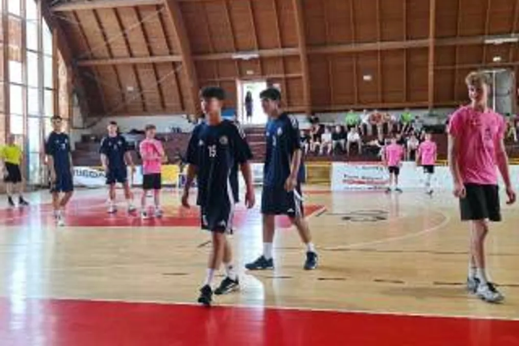 Uzbekistan's Team 'RKOR Tashkent' Successfully Started at the Handball World Championship in Italy