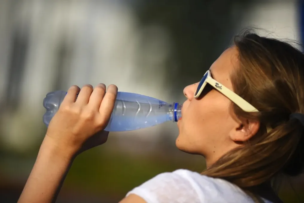 Meteorologistas alertam para calor anormal e poeira no Uzbequistão de 10 a 12 de julho