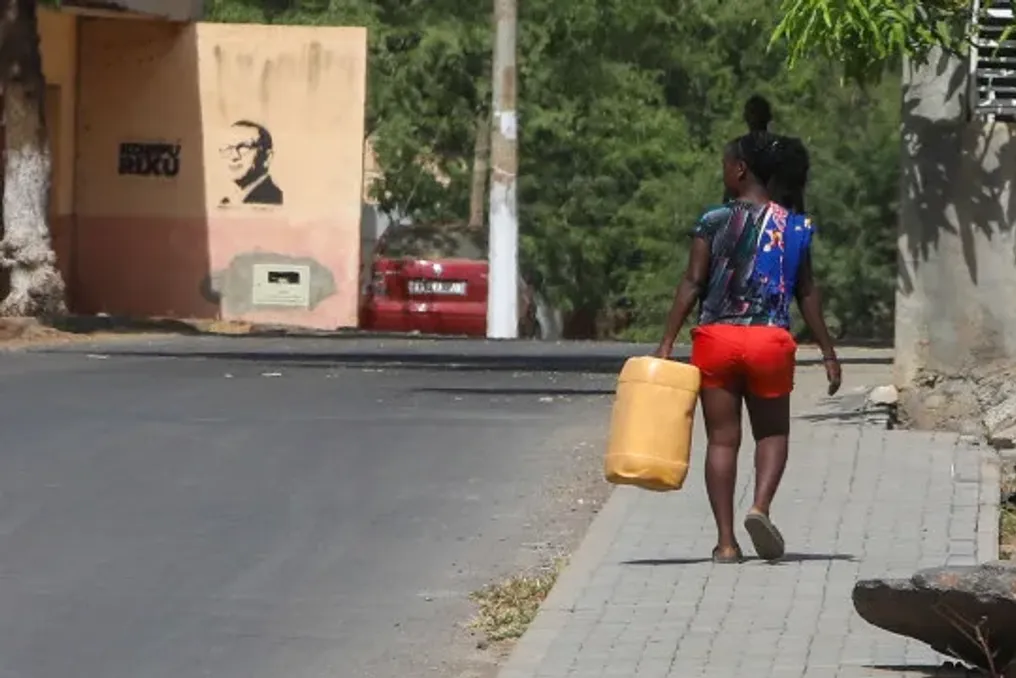 In Cabo Verde, 7% of homes lacked access to electricity in 2024