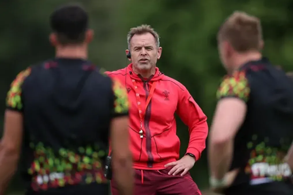 Тренер Валаиского регби Дэнни Уилсон опасается мощи команды Springboks перед матчем Чемпионата наций