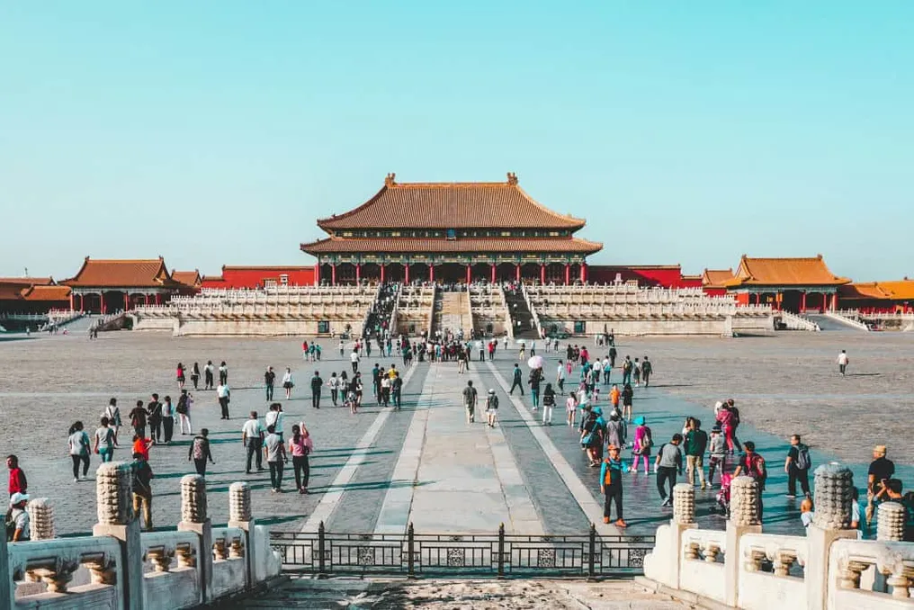 Китайская платформа Xiaohongshu стимулирует туризм в Китае и привлекает международных пользователей
