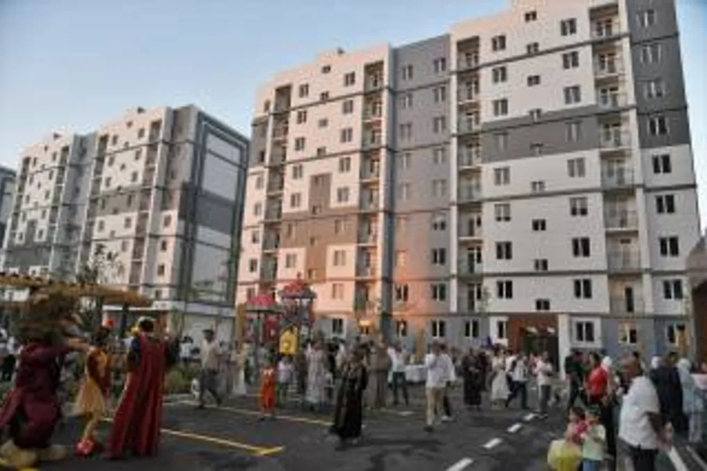В городе Қарши в жилом комплексе «Янги Ўзбекистон» сданывается современный жилой массив