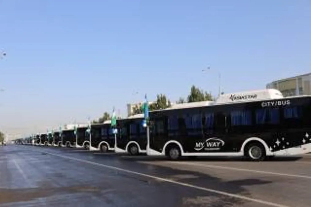 В Караши доставлено 38 современных автобусов для улучшения системы общественного транспорта