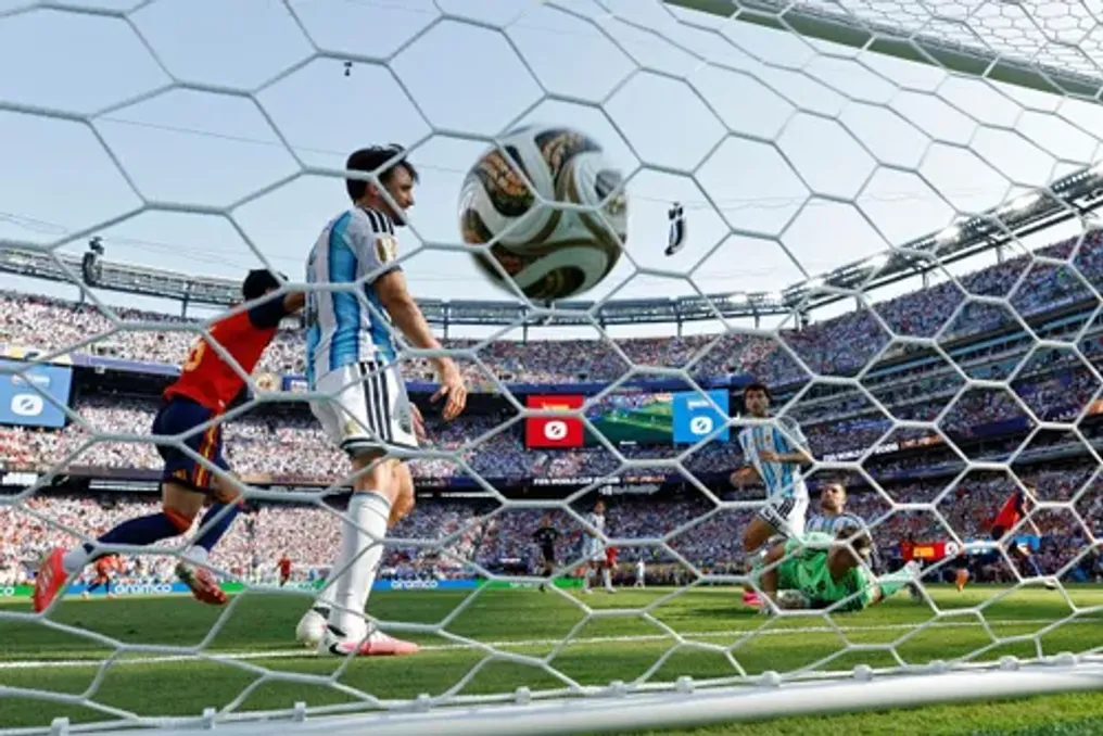 Ferran Torres marcou o gol decisivo na final da Copa do Mundo de 2026, garantindo a vitória da Espanha sobre a Argentina