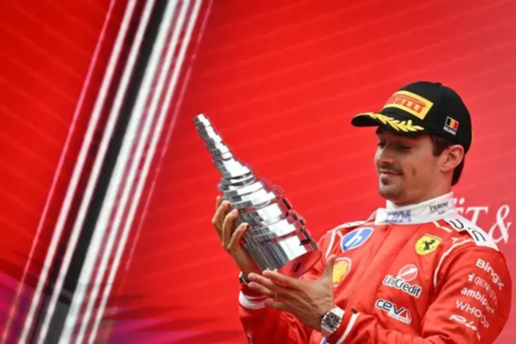 Leclerc demonstra ressurreição de forma na Ferrari, enquanto Hamilton lamenta falhas em Spa