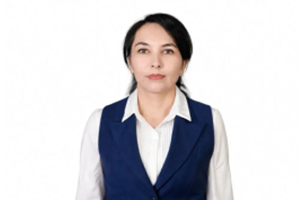 होसियत अब्दुकहरोवा ने टर्मिज स्टेट यूनिवर्सिटी में भाषा विज्ञान में डॉक्टरेट थीसिस का बचाव किया