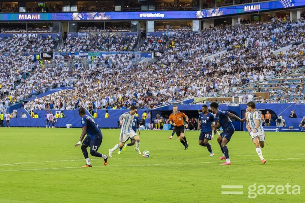 Final da Copa do Mundo: Espanha vence a Argentina, Messi não consegue conquistar o segundo título
