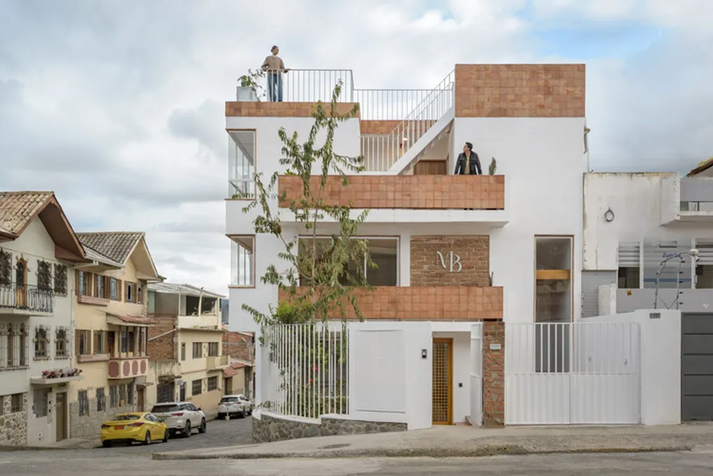 Projeto Casa Martha Beatriz: Reforma e ampliação em residência no Centro Histórico de Cuenca