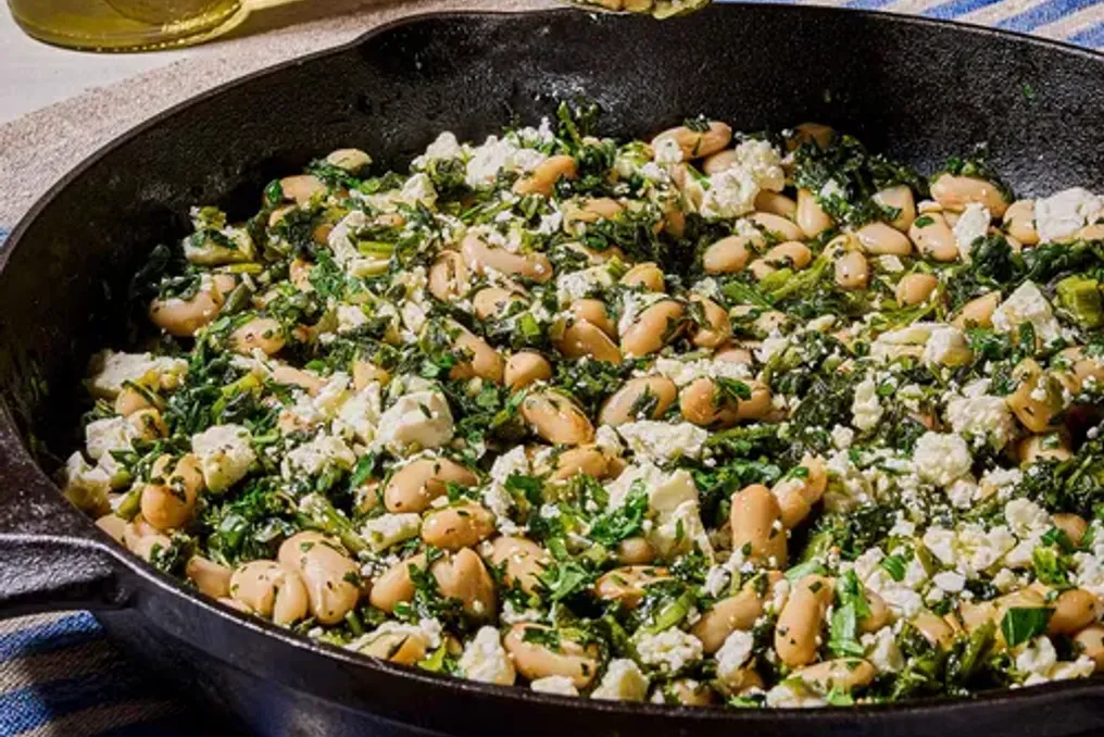 The Benefits of the Mediterranean Diet for Health: Scientific Research and Nutritional Principles