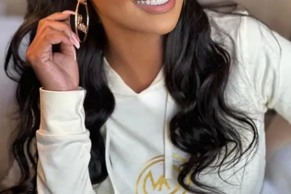 Nonhle Thema Mzansi'ga qo'llab-quvvatlaganligi uchun minnatdorchilik bildirdi