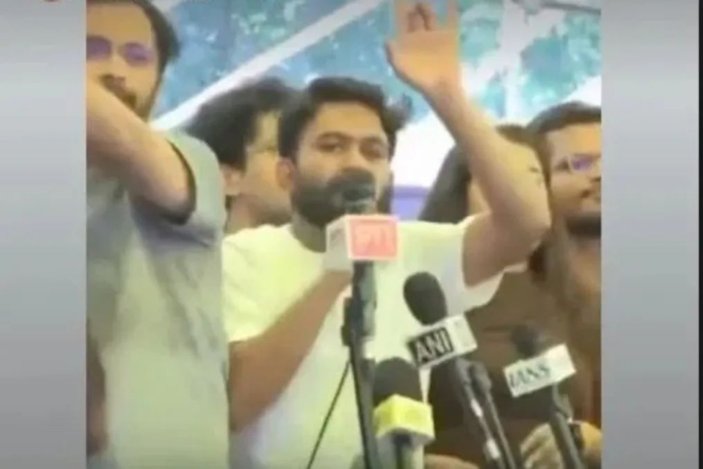 Shweta Tiwari critica CJP após a renúncia de Dharmendra Pradhan, questionando as ações do partido