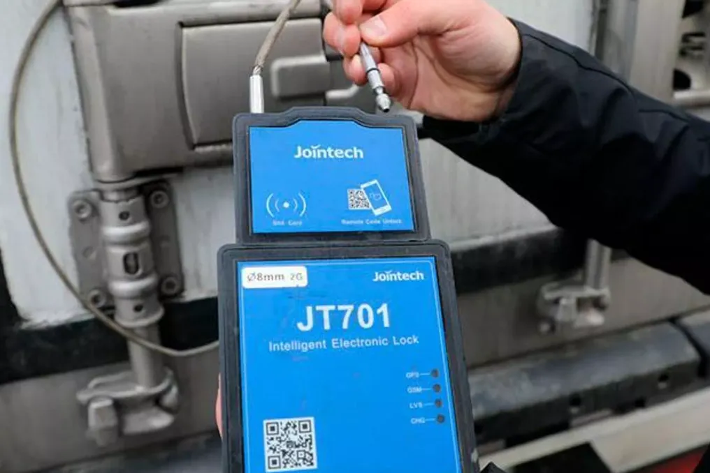 Second Stage of Electronic Seal Control for Road and Some Rail Cargo Begins in EAEU on July 31