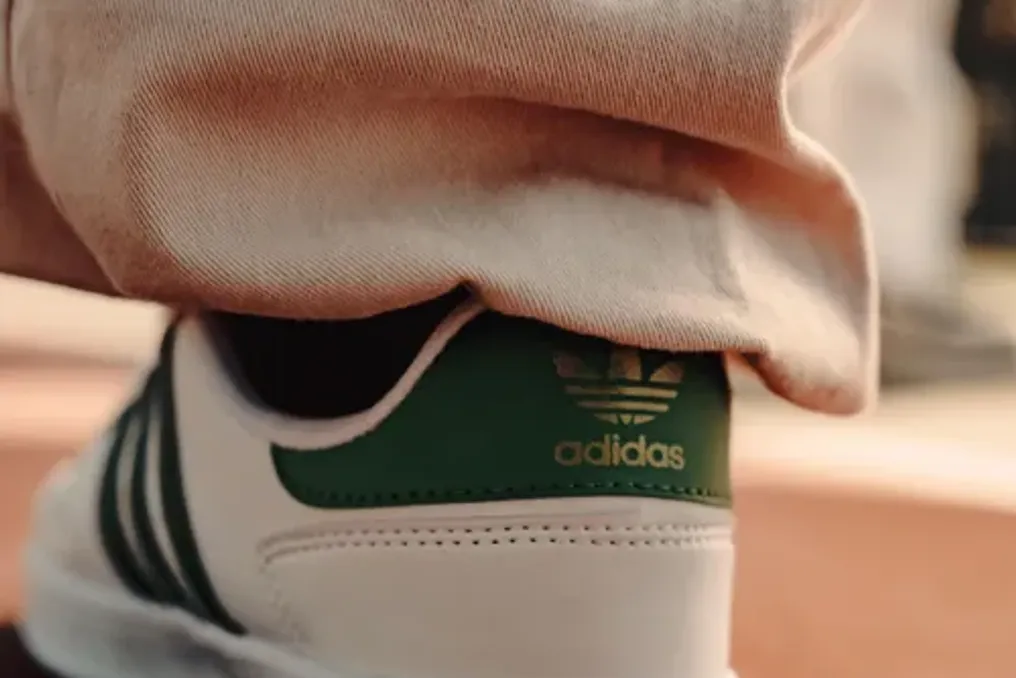 Акции Adidas упали после того, как расходы на маркетинг Чемпионата мира повлияли на прибыль
