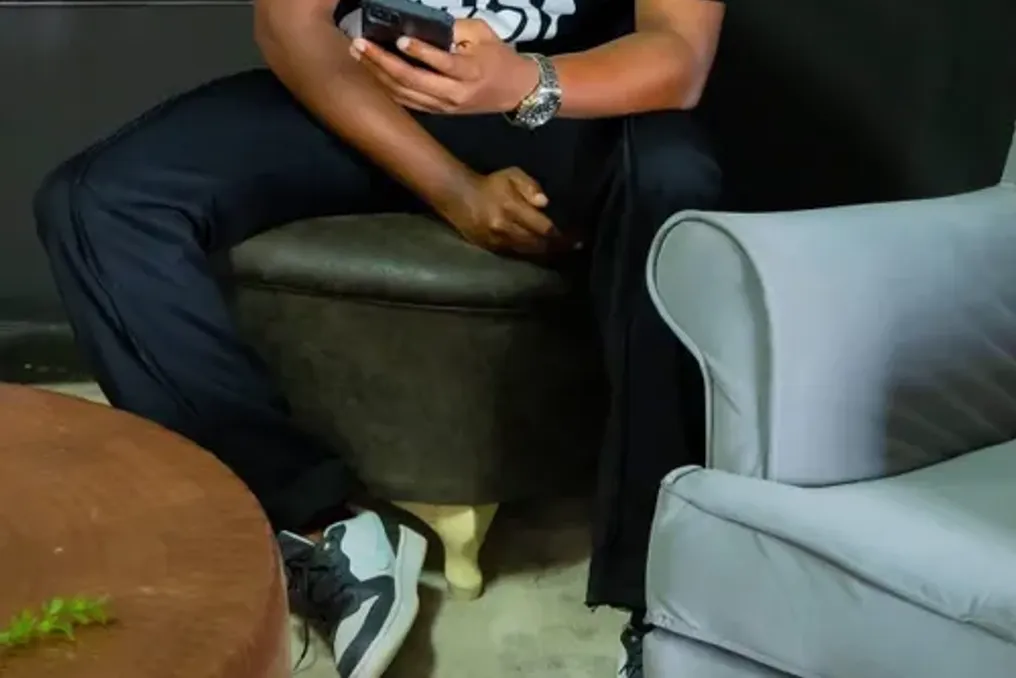 Emmkay Muziq compartilha experiências de crescimento e objetivos com o lançamento do EP «Okuhle»