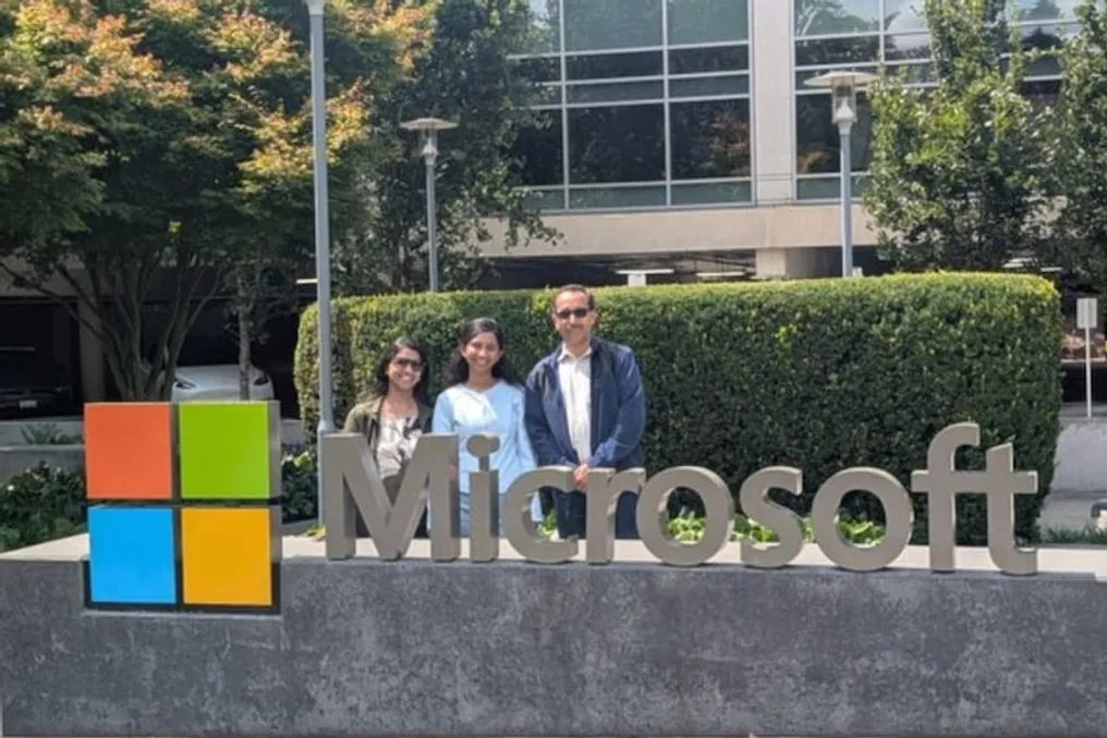 После отказа в Microsoft India, специалист продолжила обучение в США и получила работу в Microsoft USA