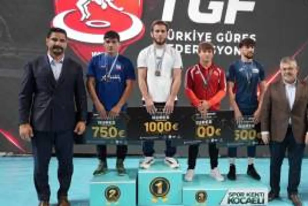 Razambek Jamalov va Gulomjon Abdullaev Turkiyadagi turnirda oltin medallarni qo'lga kiritdi