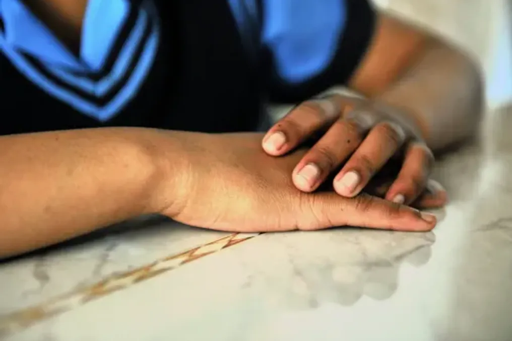 न्यायालय ने बुनियादी शिक्षा विभाग को बाल सुरक्षा रजिस्टर के तहत सभी स्कूल कर्मचारियों की जांच करने का आदेश दिया