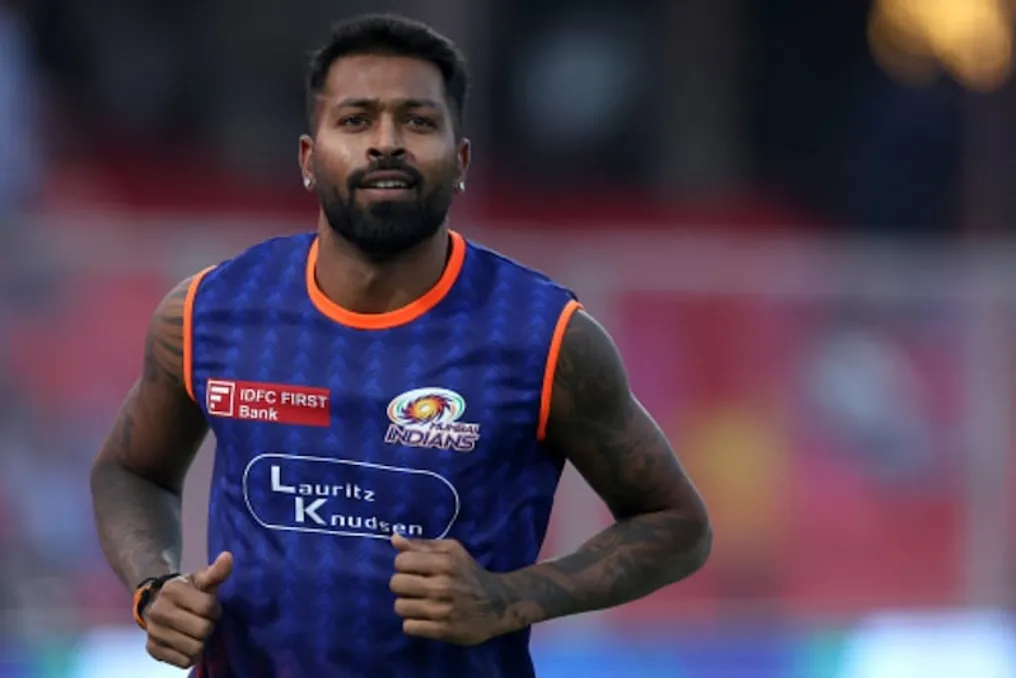 सीएसके मुंबई इंडियंस से हार्दिक पांड्या को खरीदने के लिए बड़ा पैकेज तैयार कर रहा है