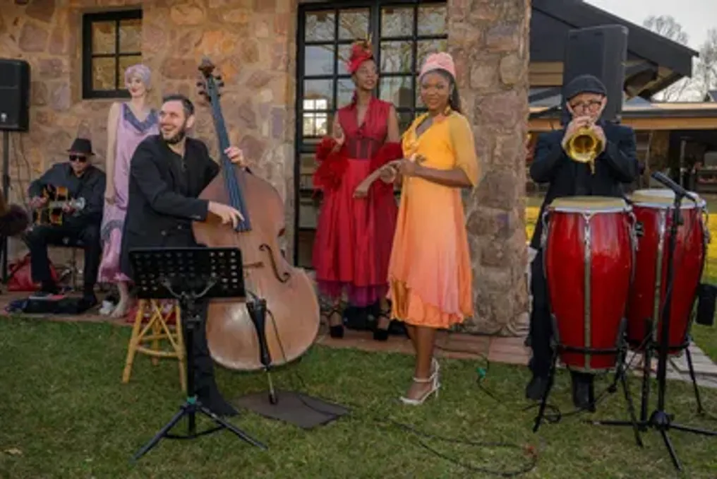 Vintage, Vogue va Velocity tadbiri Hillcrestdagi Camp Orchardsda klassik avtomobillar va jonli musiqa bilan boʻlib oʻtadi