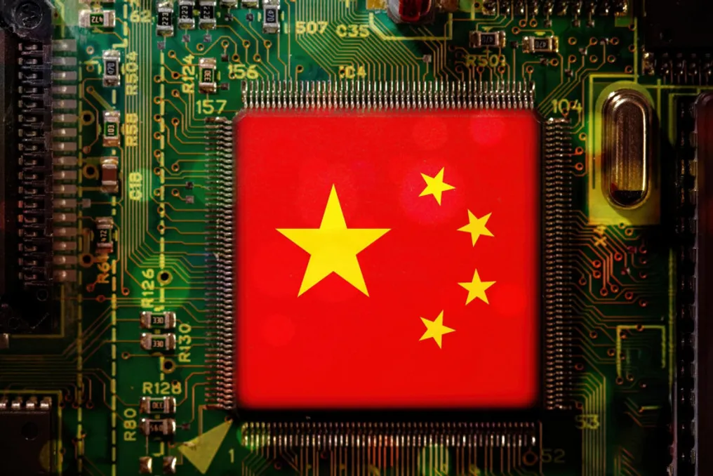 Спор о полупроводниках вынуждает Samsung и SK Hynix оценивать китайских поставщиков
