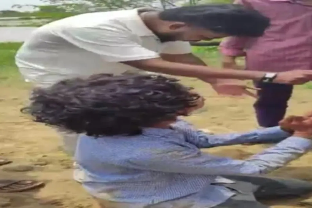 Estudante é agredido em Odisha por mensagens no Instagram; polícia prende três menores