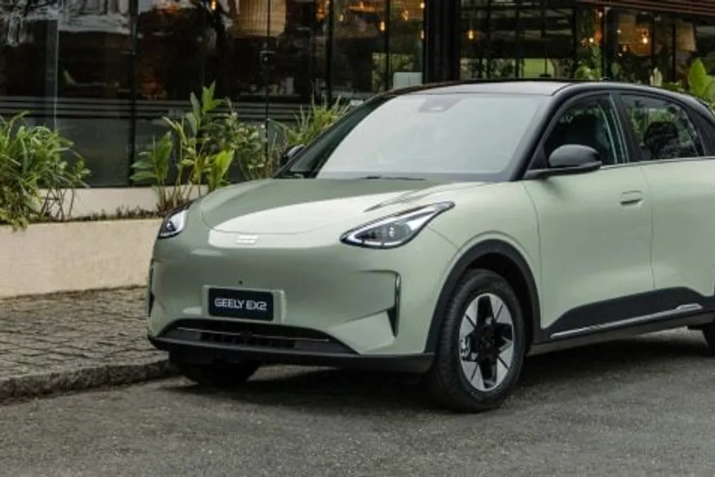 Geely EX2 Max avtomobil mutaxassislari tomonidan taʼsirlab qoldi va Braziliyada ishlab chiqariladi
