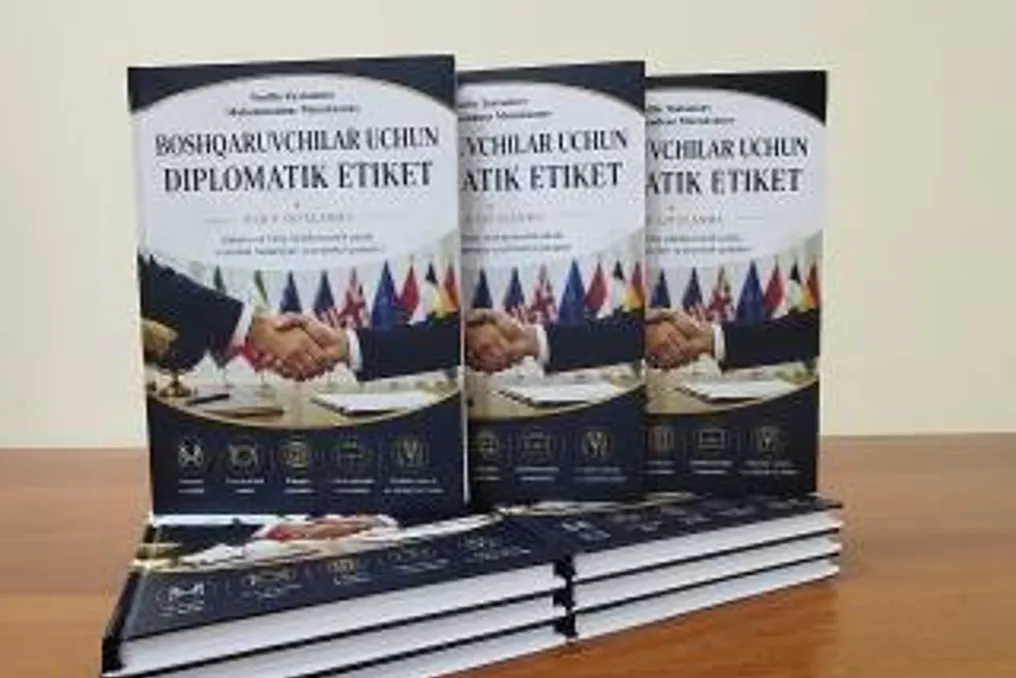Novo manual 'Etiqueta Diplomática para Executivos' publicado