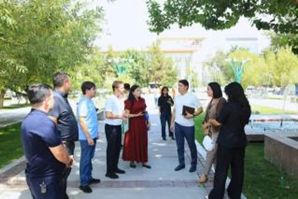 350-year-old white mulberry tree specimen in Yakkasaroy recognized as a state natural monument