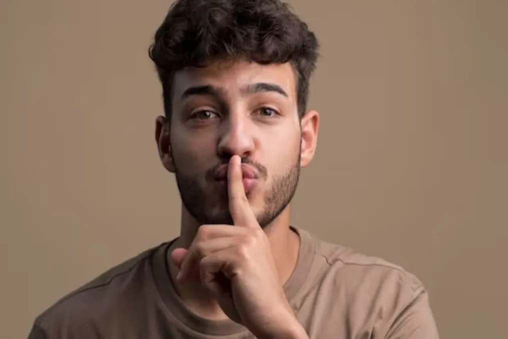 Astrological Advice: 10 Secrets to Keep Confidential to Preserve Reputation