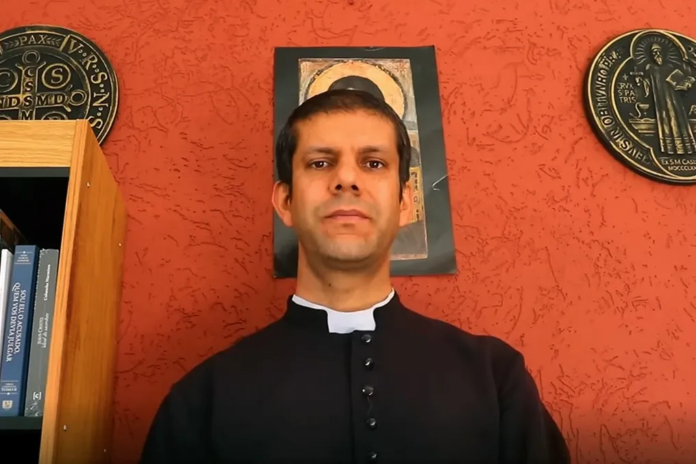 Padres brasileiros são excomungados da Igreja Católica por adesão ao grupo tradicionalista FSSPX