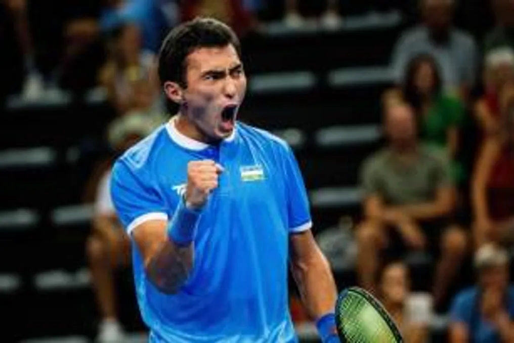 Хумоюн Султанов и Сергей Фомин прошли в полуфинал турнира «President's Cup»