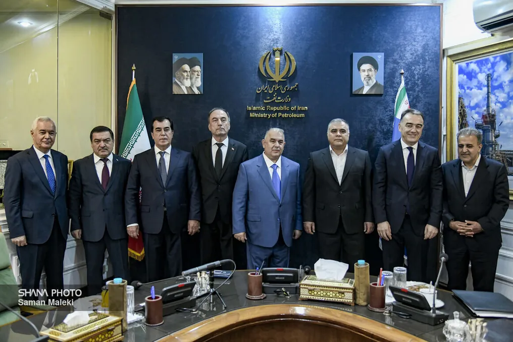 Iran and Tajikistan Agree on Mechanism for Exporting Petroleum Products and Supplying Crude Oil
