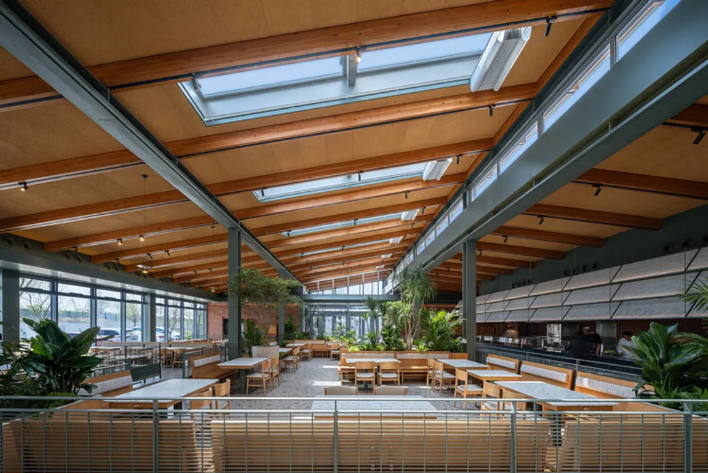Community Canteen Project No. 11 in Aranya Qinhuangdao integrates public space and community life