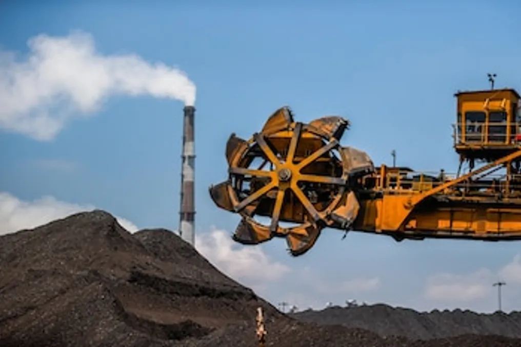 MCX planeja investir 200 bilhões de rúpias para lançar plataformas de negociação de carvão e minerais
