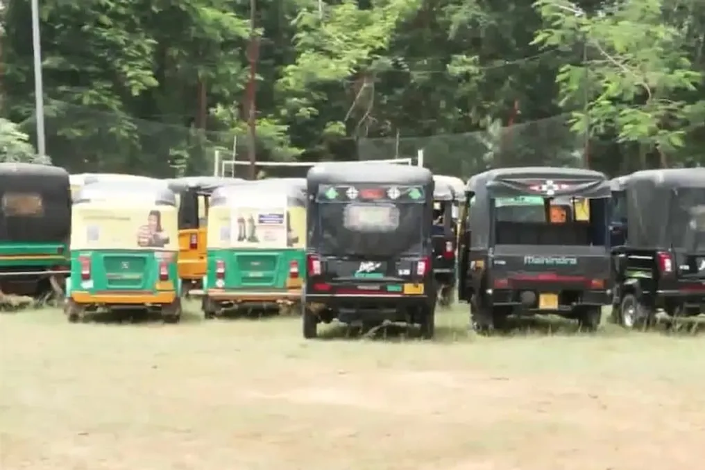 400 vehicles detained in Bhubaneswar; registration to be cancelled due to unrest