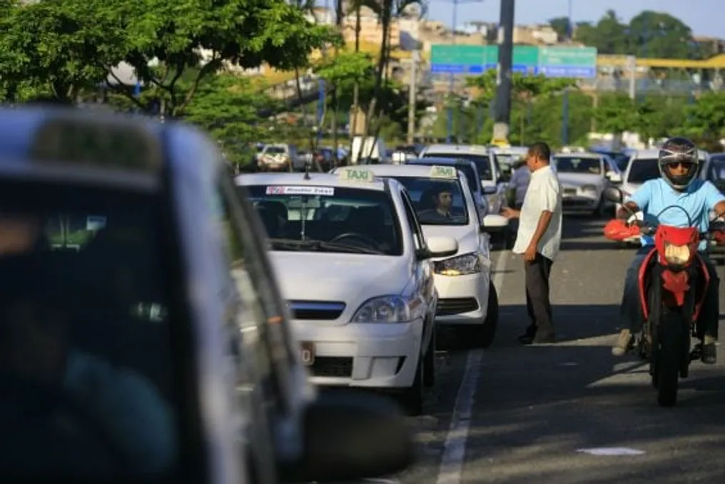 Governo aumenta limite do Move Brasil para R$ 200 mil devido baixa liberação de crédito