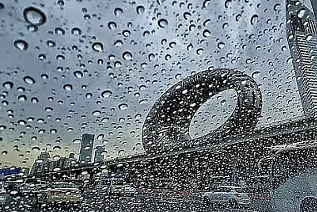 Variable cloudiness and chance of precipitation expected in the UAE; temperature in Abu Dhabi will reach 46°C