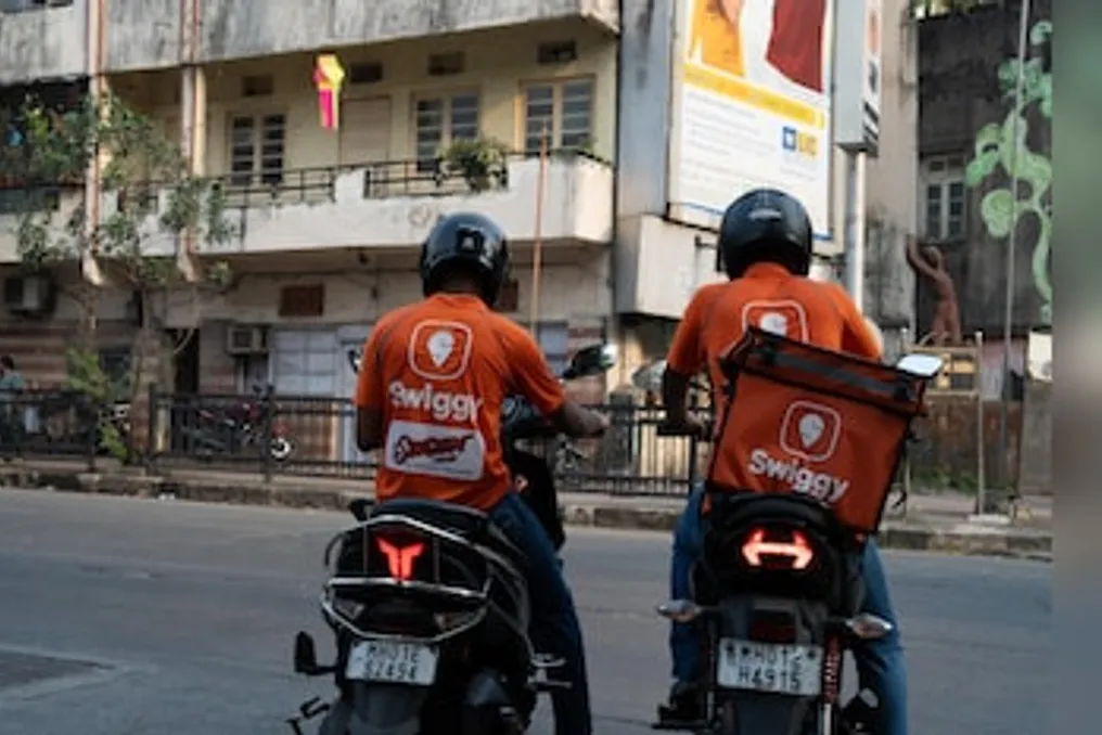 Poyezdlar orqali Swiggy orqali ovqat buyurtmalari 12 baravar oshdi, tarmoq 201 stantsiyagacha kengaydi