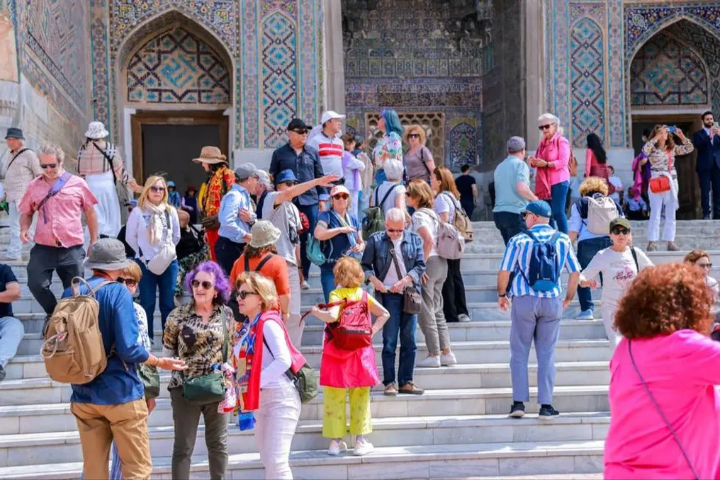 No Uzbequistão, a partir de 2025, será introduzida alíquota zero de IVA para serviços de operadores turísticos a turistas estrangeiros