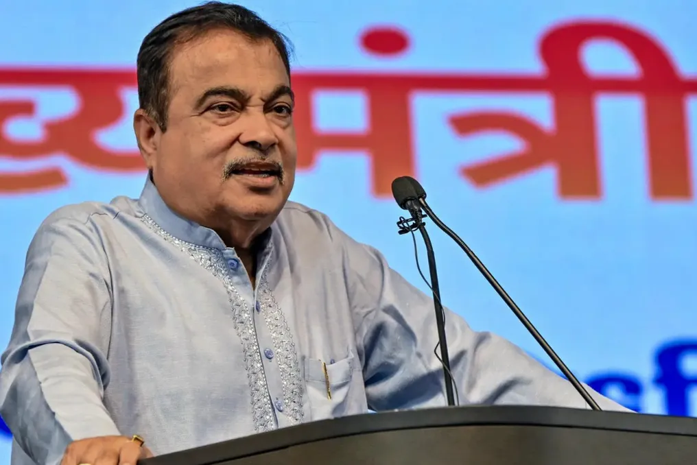 Government will allow installation of emission reduction devices on old trucks and buses
